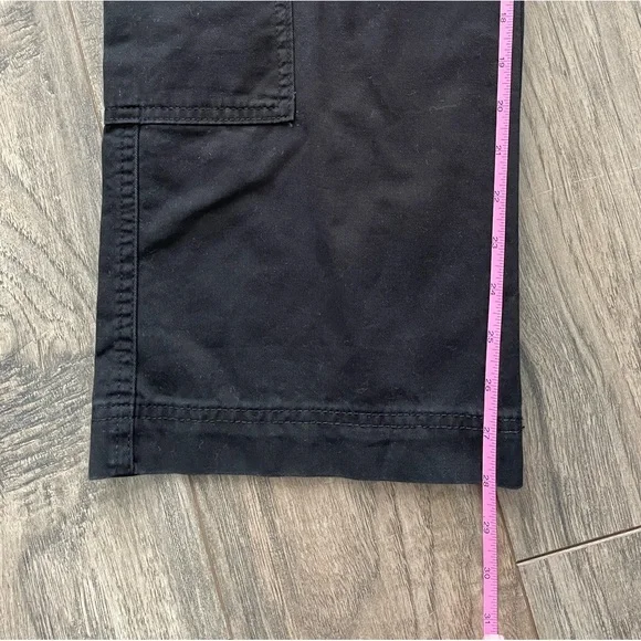 H&M High Rise Cargo Pants - Picture 8 of 8